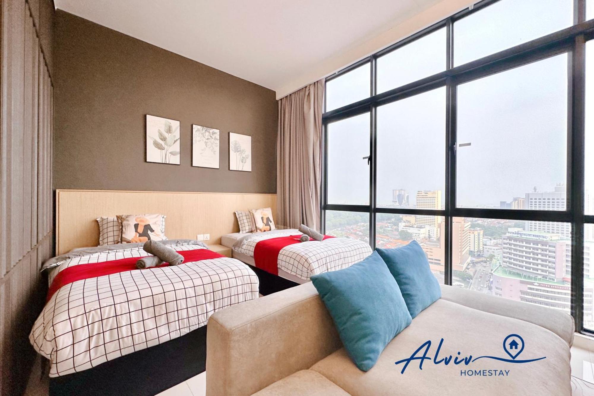 Alviv 99 I Family I 4-7 Pax I 5minsmelakacruise I Jonkerst Malacca